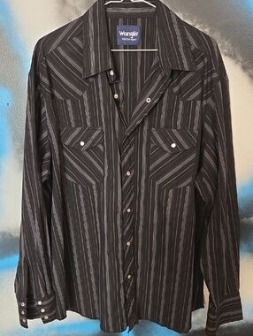 Wrangler Black and Gray Striped Western Snap Shirt